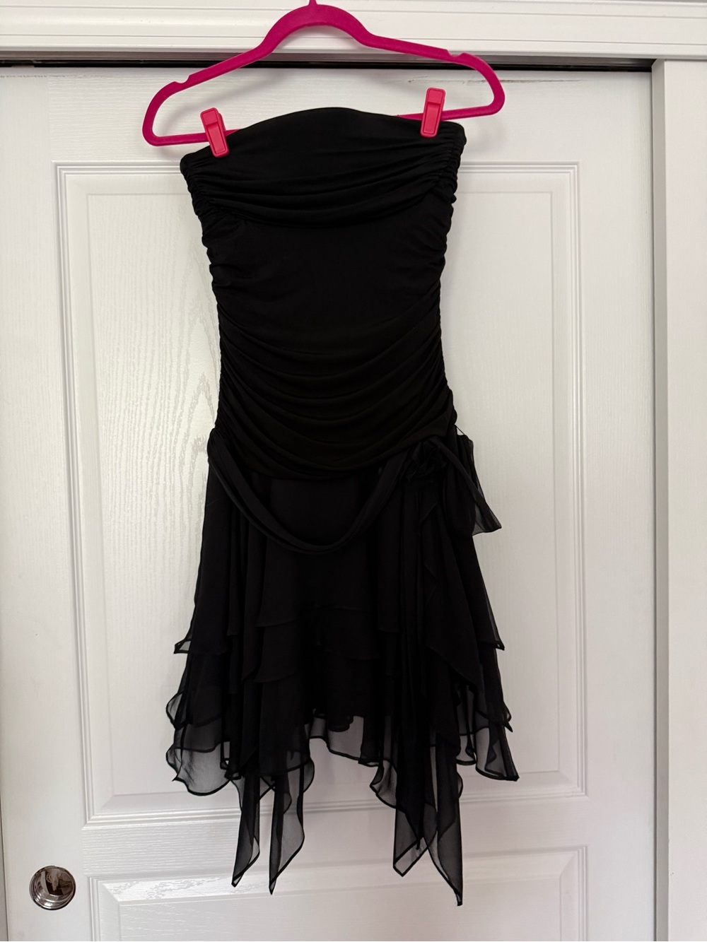 BCBGMAXAZRIA Strapless Black Ruched Layered Chiffon Dress